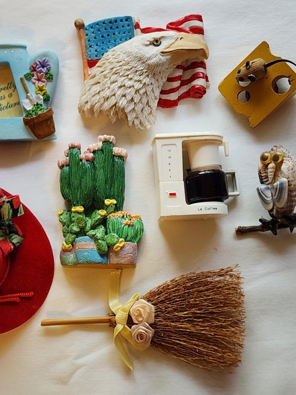 Lot of 8 Vintage Assorted Refrigerator Fridge Magnets